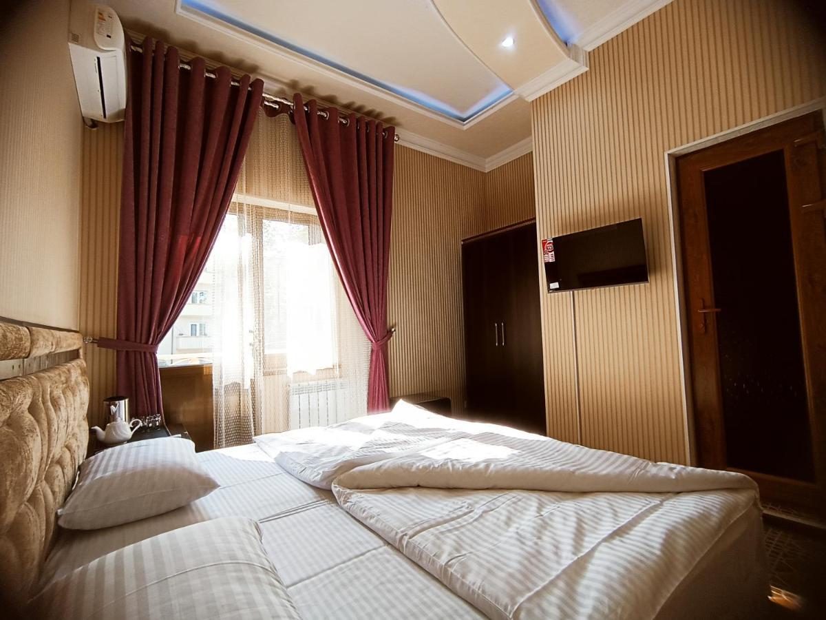Hotel Gold Camel Registan Samarkand Esterno foto