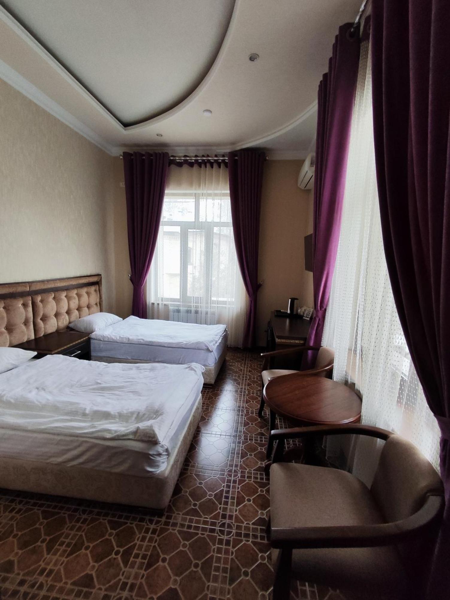 Hotel Gold Camel Registan Samarkand Esterno foto